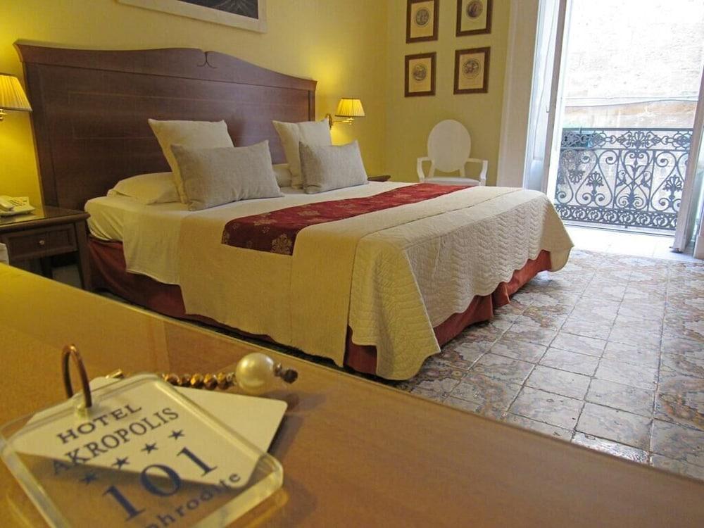 Hotel Akropolis - Museum Hotel ตารันโต ภายนอก รูปภาพ